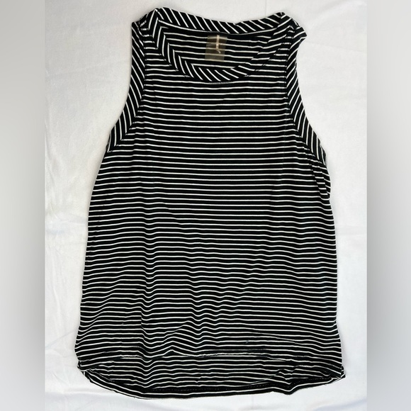 Calia by Carrie Underwood black and white striped tank top Large - Picture 1 of 3